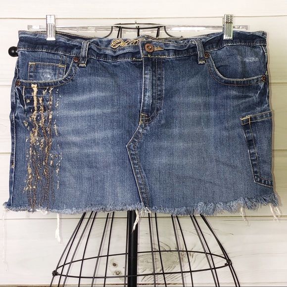Old Navy Dresses & Skirts - Old Navy Denim Mini Skirt
